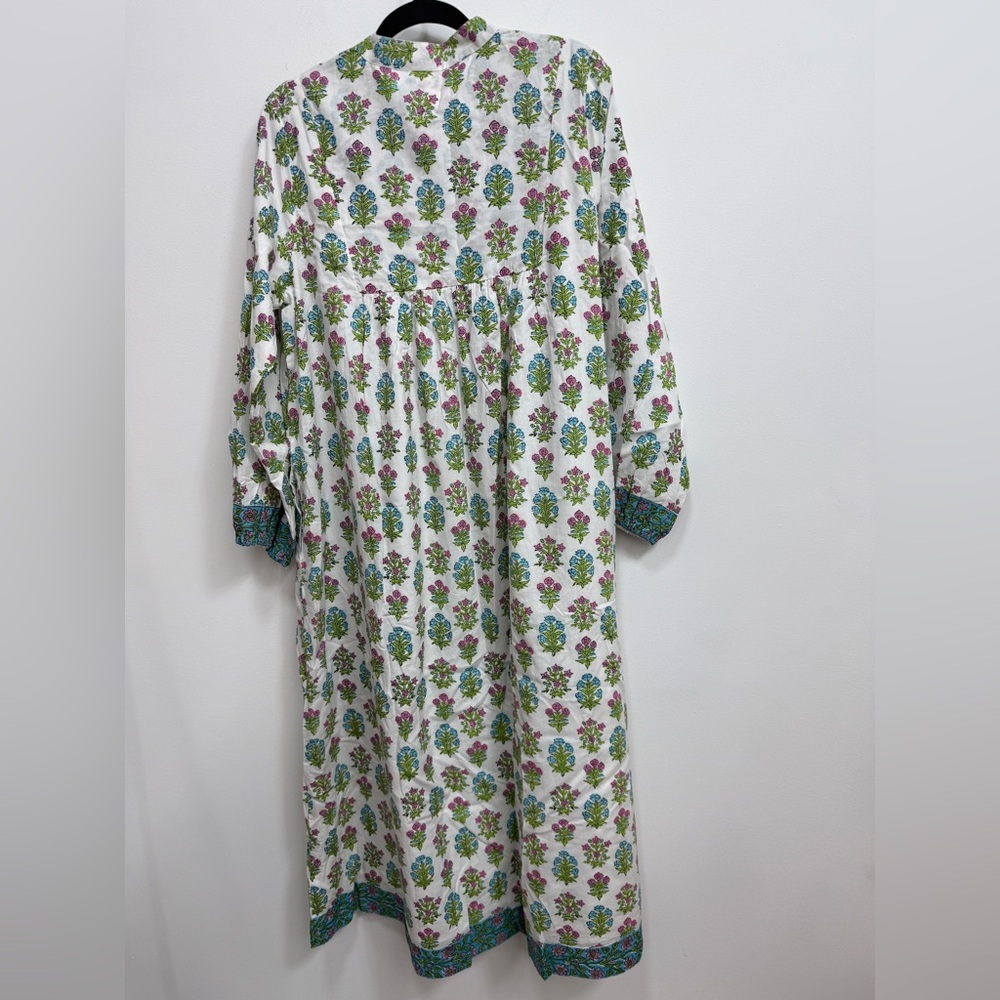 Victoria Dunn East Bay Maxi with Blue and Pink Accents, NWOT - Picture 4 of 7